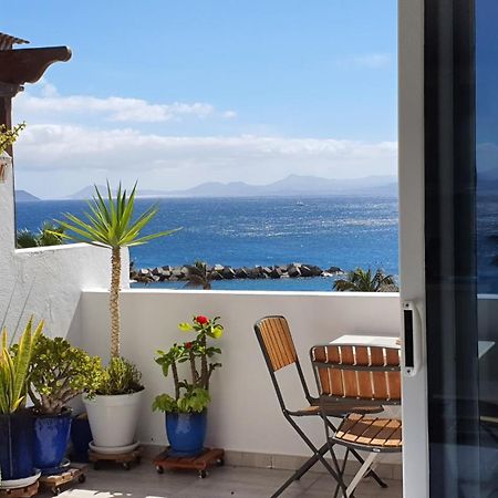 Playa Blanca Sea View Apartment Exterior photo